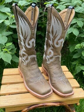 Hyer Augusta full grain leather boots 7